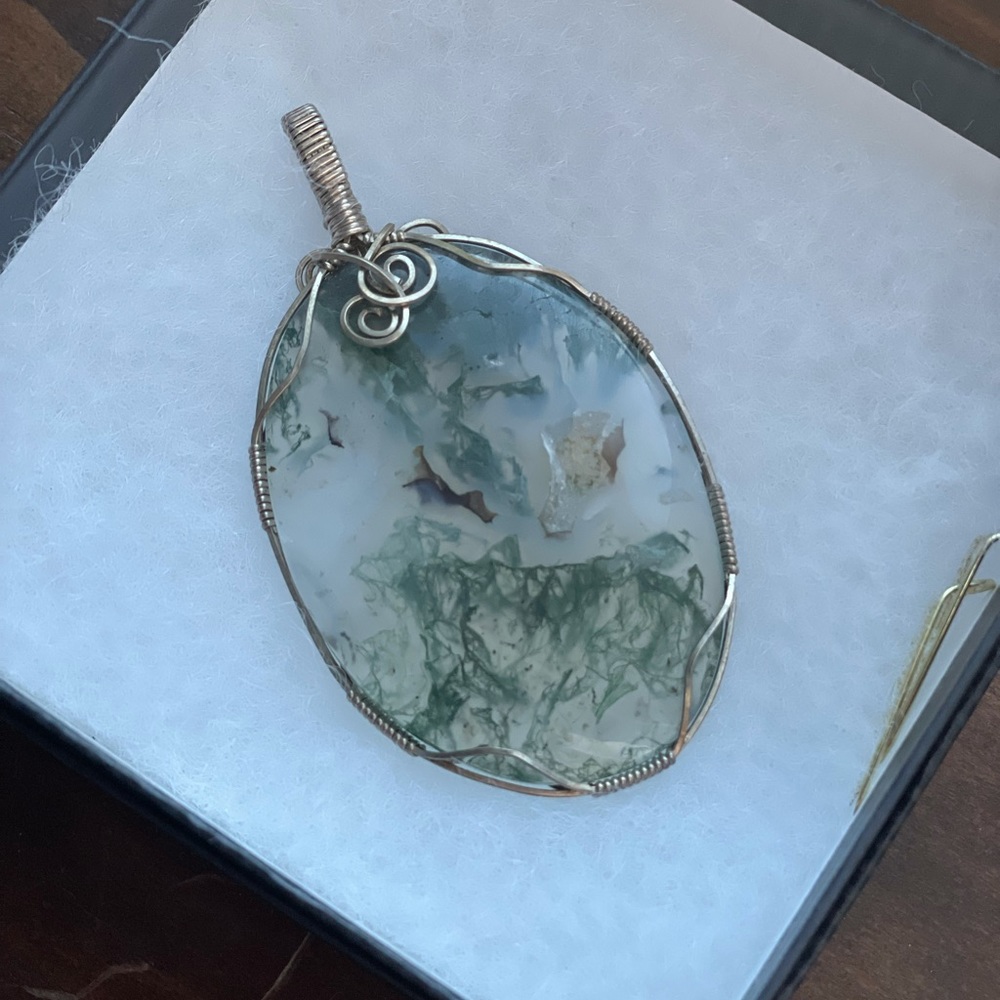 Moss Agate sterling pendant wrap
